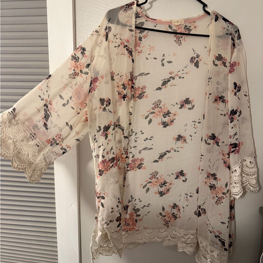 Floral Lace Trim Sheer Kimono Cardigan - Cream & Pink